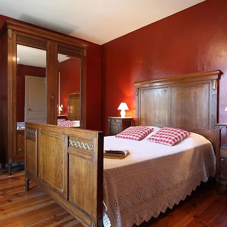 Maison De Charme Avec Grand Parc Pour Des En Famille Au Coeur De L'auvergne - Fr-1-582-278 Bournoncle-Saint-Pierre